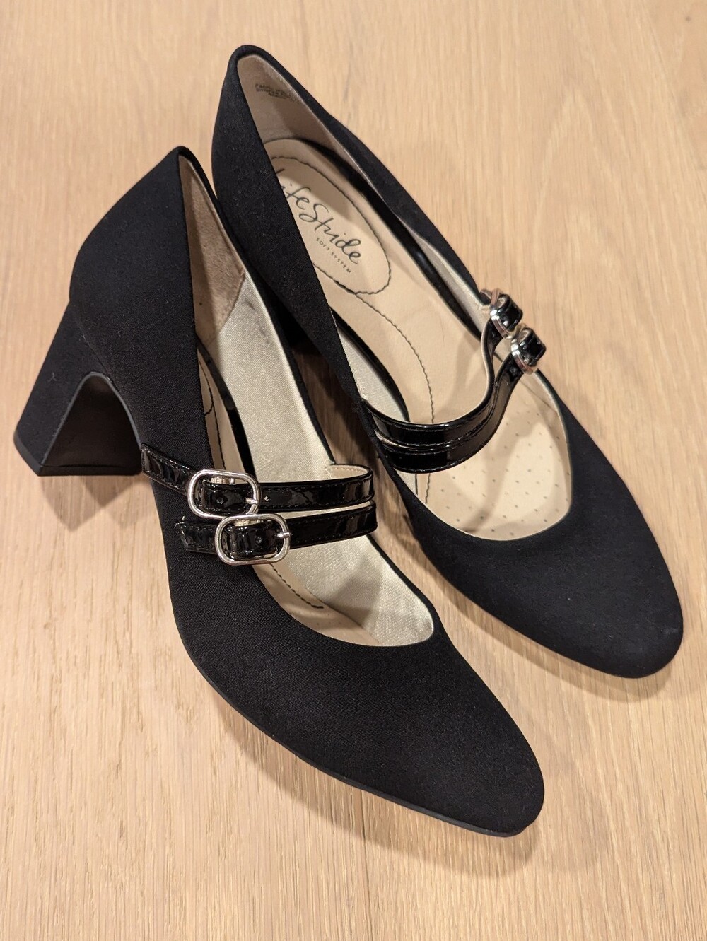 Life Stride Black Mary Jane Block Heel Pumps - Picture 1 of 8